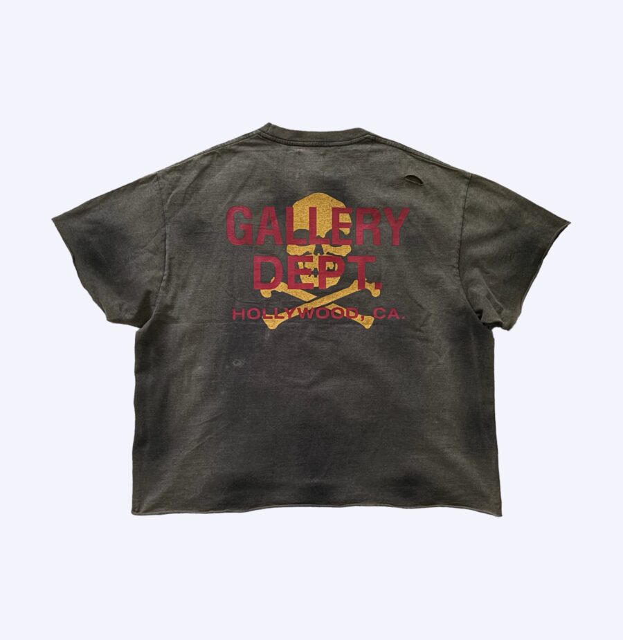 Gallery Dept. Distressed Skull Pirate Logo Tee Rear