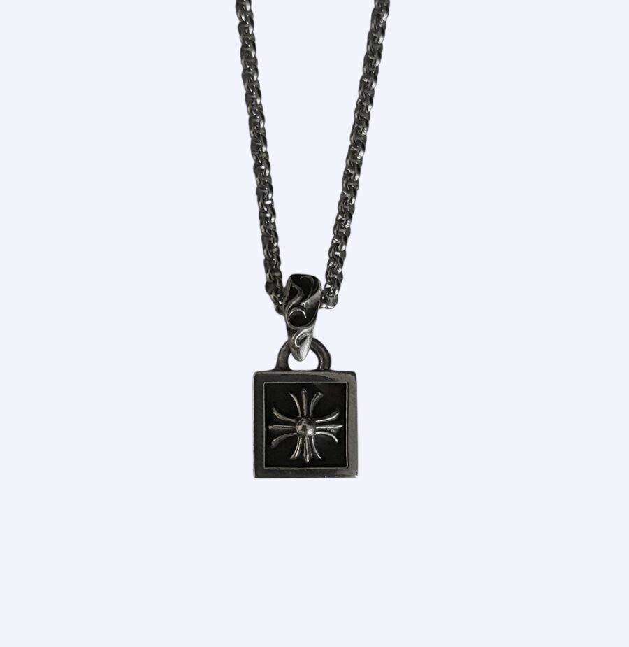 Chrome Hearts Frames Plus Pendant